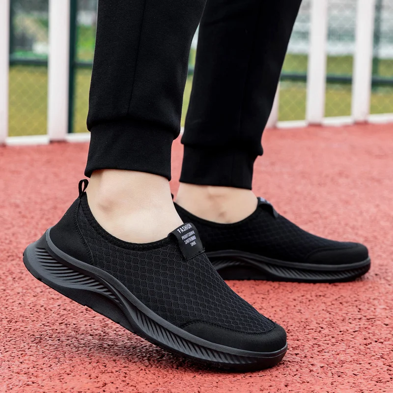 

Новые мужские лоферы 2026: легкие, дышащие, летние, удобные повседневные кроссовки для мужчин