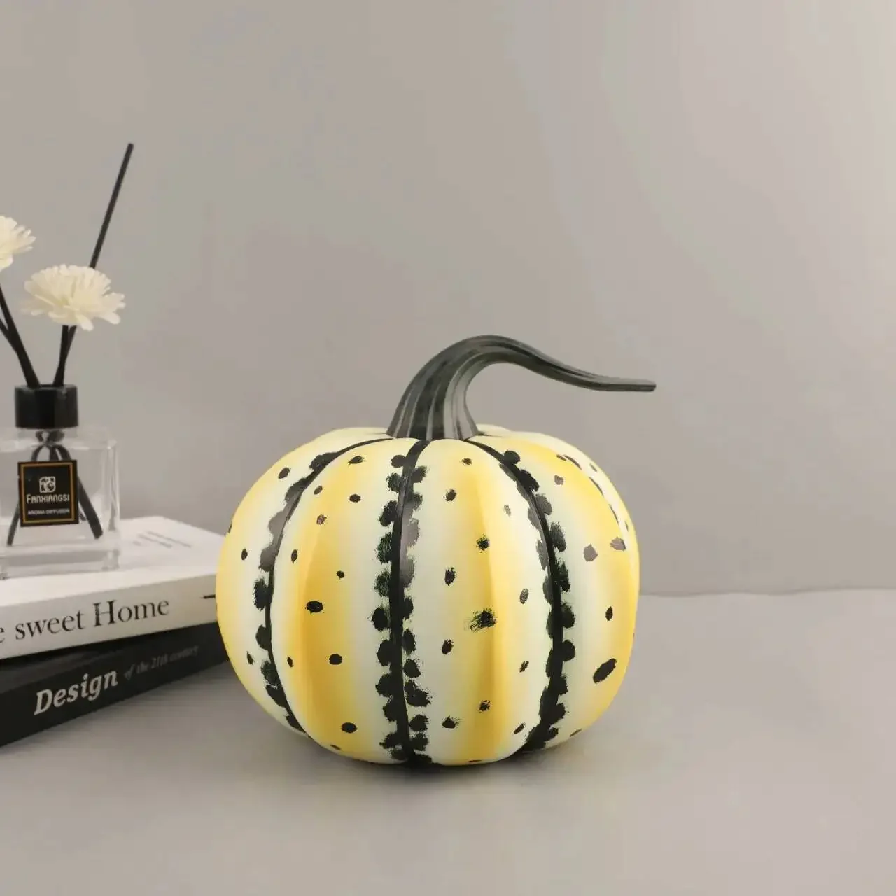 Resin Handicrafts Simulated Pumpkin Sculpture Fun Spotted Little Pumpkin Figurine Halloween Home Decoration Accessories