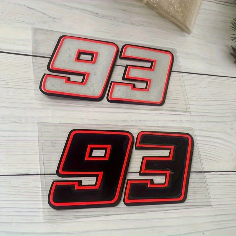 

1 шт. наклейка в гоночном стиле с номером 93, красная окантовка, водонепроницаемая, для мотоциклетного шлема, автомобиля, велосипеда, декоративные наклейки