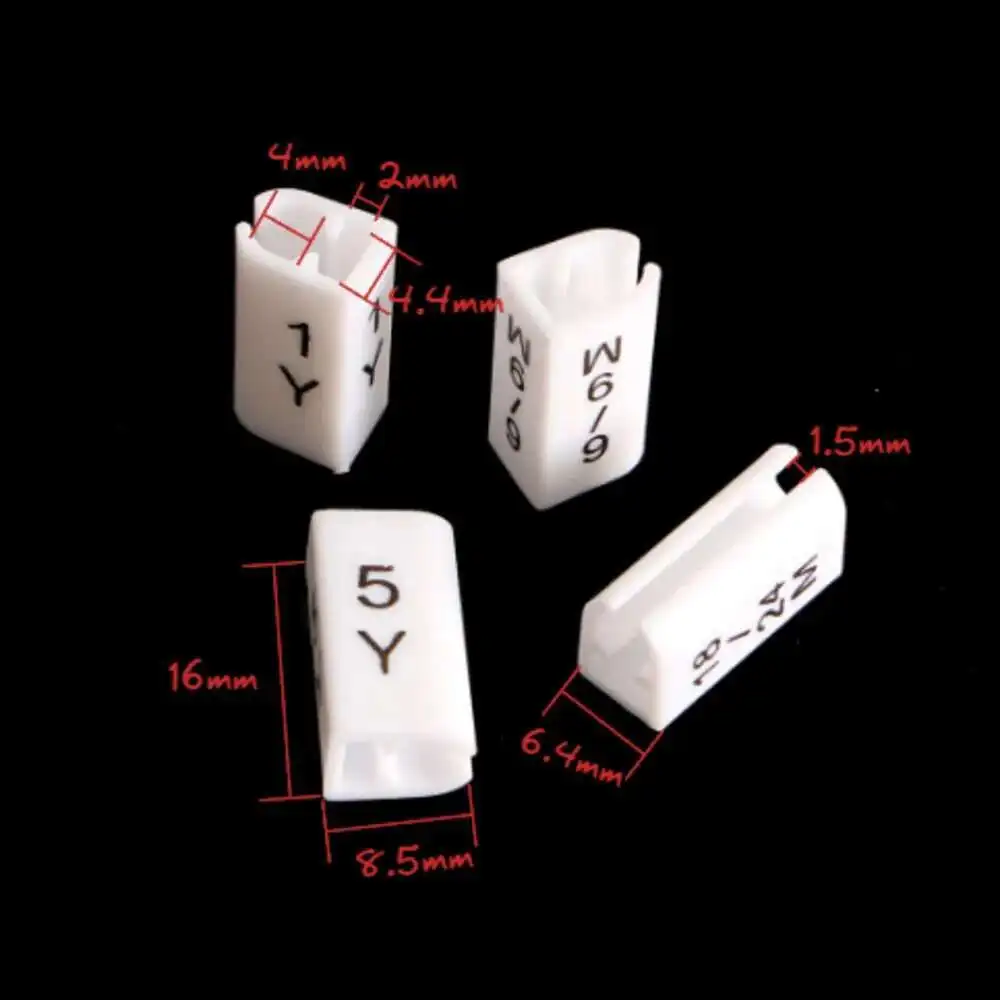 20pcs Coat Hanger Size Cubes Babieswear Garment Clothes Marker Babies Size Cube