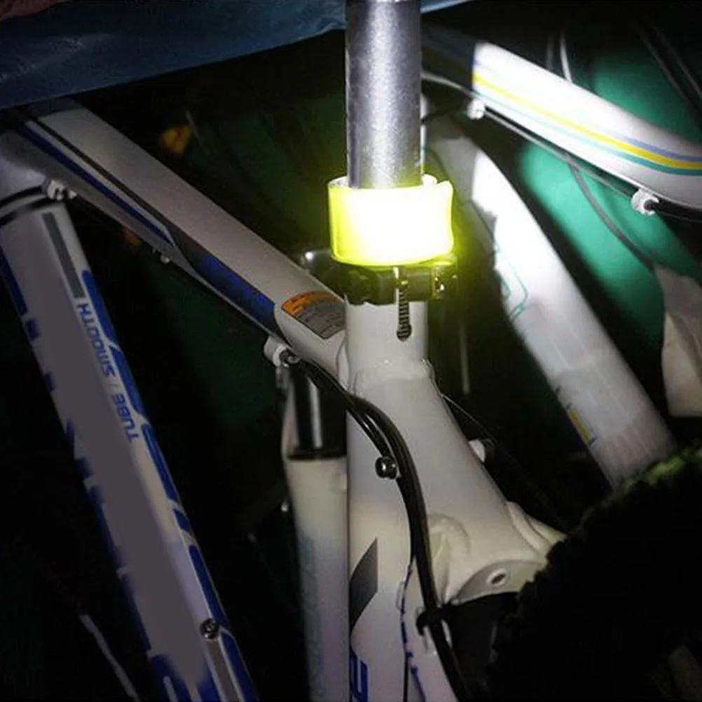 10개 반사 슬랩 밴드 높은 가시성 손목 밴드 야간 달리기 안전 완장 하이킹 조깅 PVC 라이트 그린