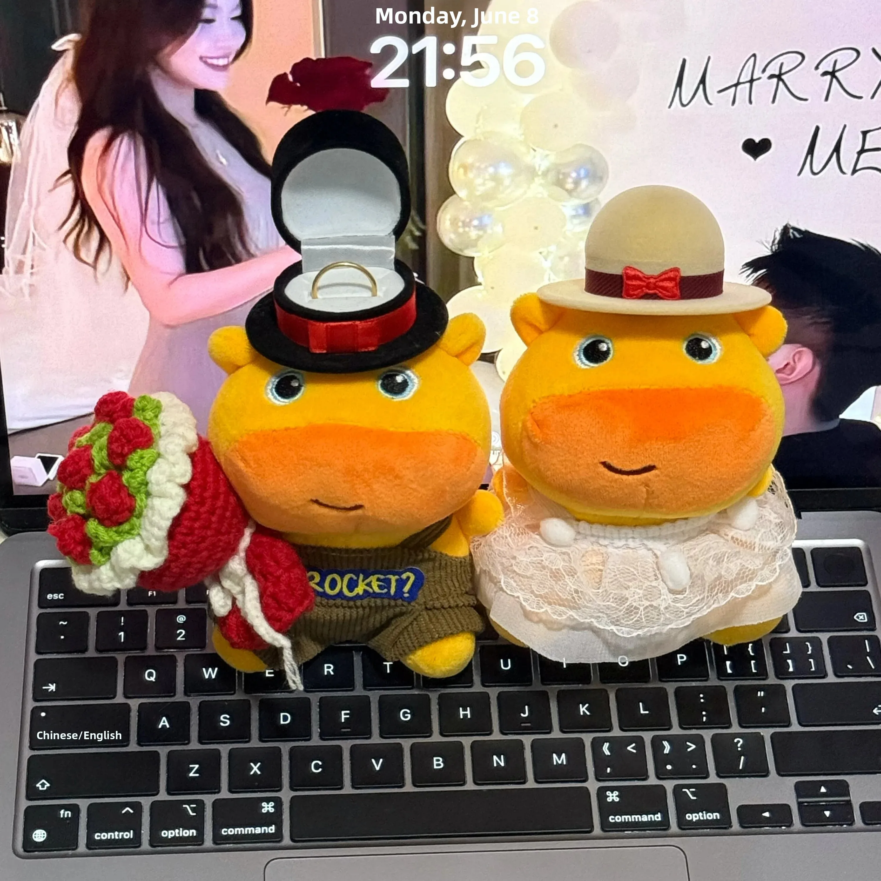 結婚指輪ボックスぬいぐるみリングホルダー可愛い人形飾り収納ジュエリーボックス人間型ルルリングボックス婚約用