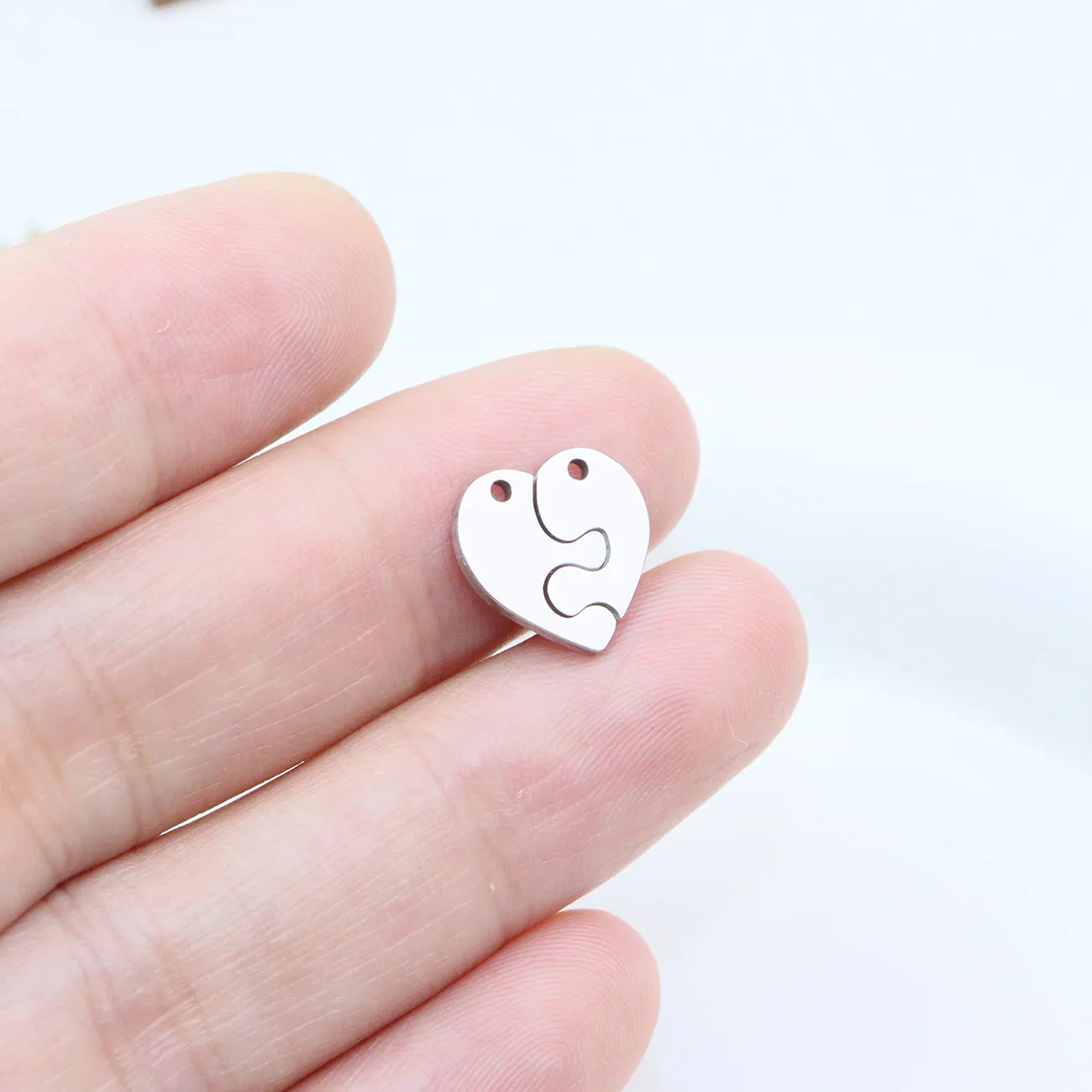 5 Sets Stainless Steel Mirror Polish Jewelry Heart Friends Charms Pendant DIY Handcraft Waterproof Antiallergic