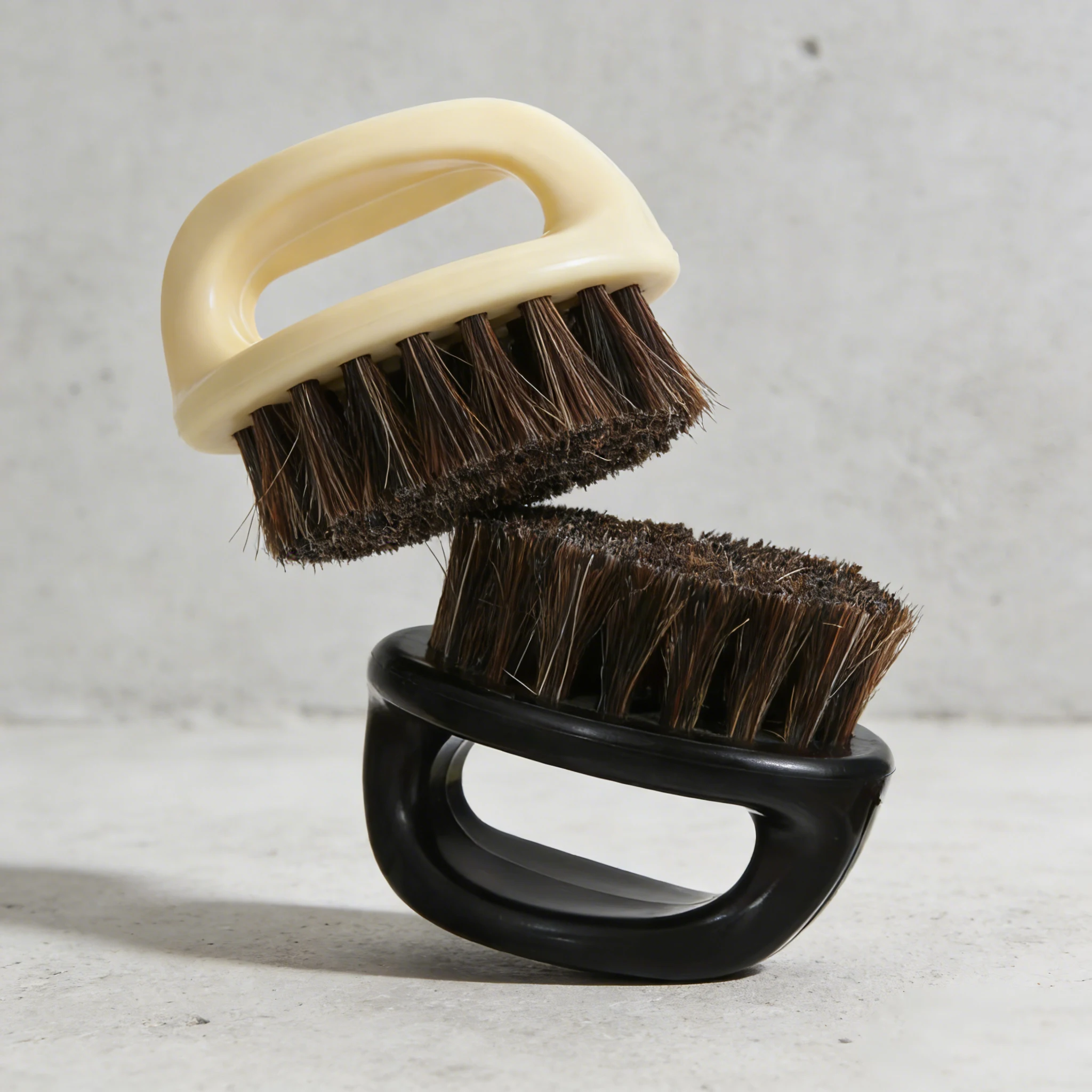 2pcs mixed color neck brush, broken hair cleaning brush, hair cutting tool cleaning brush, special for real hair wigs