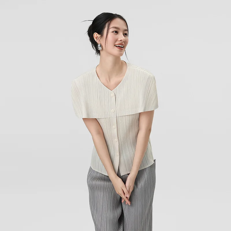 Fashionable Quality Pleated Short Sleeve T-Shirt Spring Summer New Arrival Versatile Artistic Style Pure Color Button Detail
