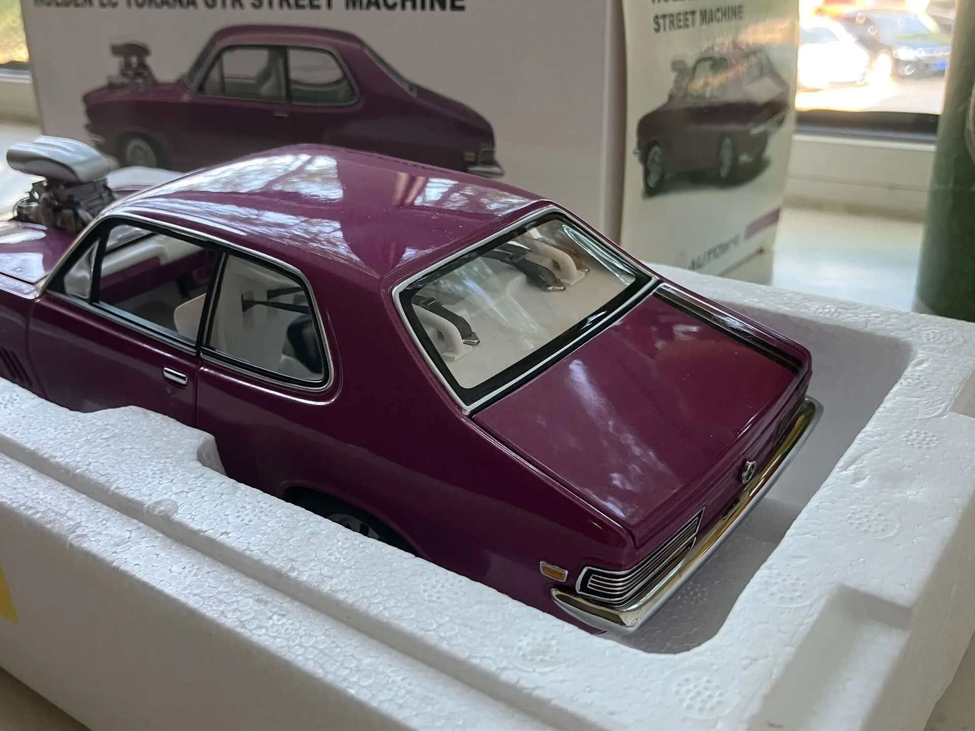 Autoart 1:18 LC Torana GTR Purple Simulation Limited Edition All Open Alloy Metal Static Car Model Toy Gift