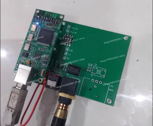 

Профессиональная цифровая аудиоплата USB-интерфейса с поддержкой I2S, коаксиального и оптического AES-выхода