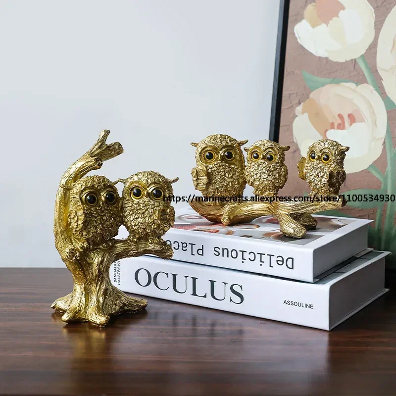 

Resin Crafts Owl Desktop Ornament Hotel Living Room Display Cabinet Decoration TV Wine Cabinet Office