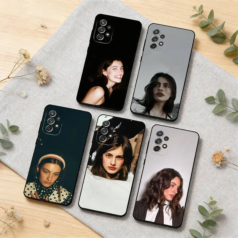 

Youthful Fresh Vibe D-Diana Silvers Phone Case For Samsung S25,S24,S21,S22,S23,S30,Ultra,S20,Plus,Others Soft Black Cover