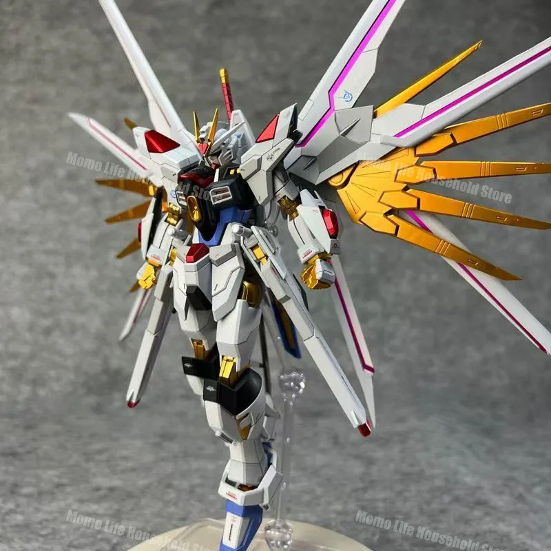 En Stock XF modèle 1/144 HG ZGMF-X20A Strike Freedom assemblage modèles Kits Anime figurine Robot modèle en plastique cadeaux jouets