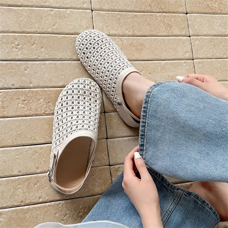 New Summer Women Slippers Round Toe Shoes for Women Fashion Hollow-out Mules Cover Toe Slippers Low Heels Shoes Handmade Sandals