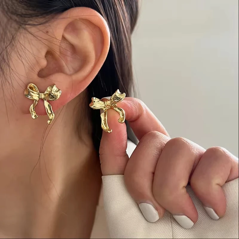 FTCY Vintage Metal Bowknot Earrings For Women Sweet Elegant Gold Color Women's Stud Earring Christmas Party Jewelry