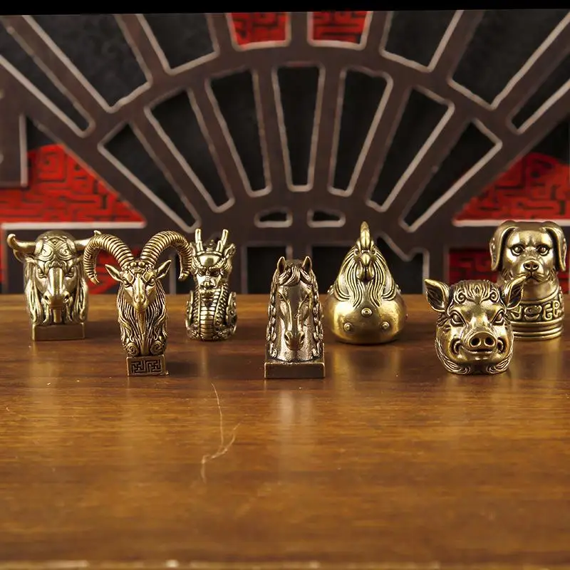 1Pcs Brass Chinese Zodiac Animal Head Statue Exquisite Carvings Vintage Finished Small Decor for Desktop Collection Holiday Gif