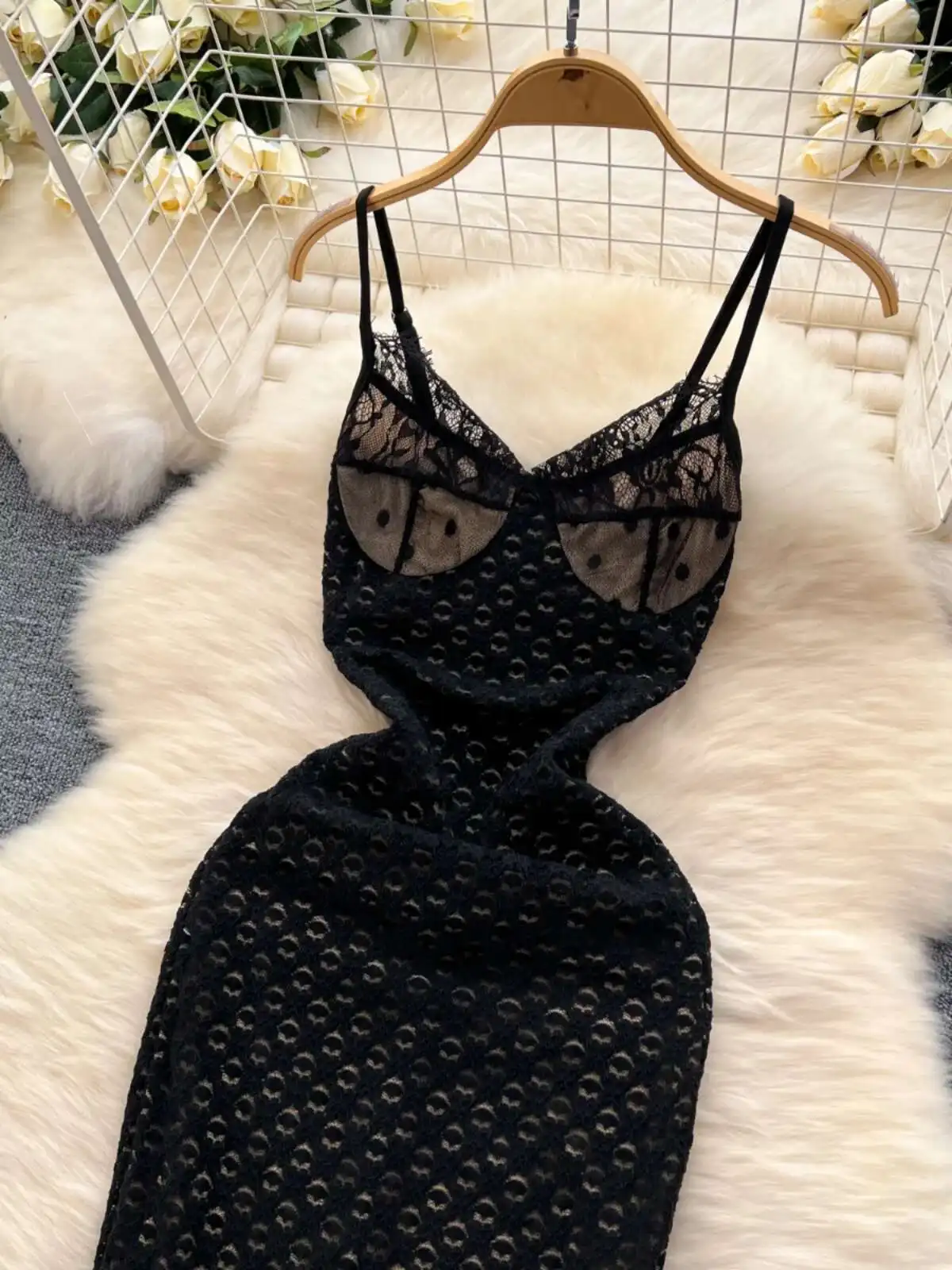 Vestido de fiesta negro Sexy para mujer, Vestidos ajustados de encaje de verano, Vestidos largos de noche de malla con cuello en V sin mangas para mujer