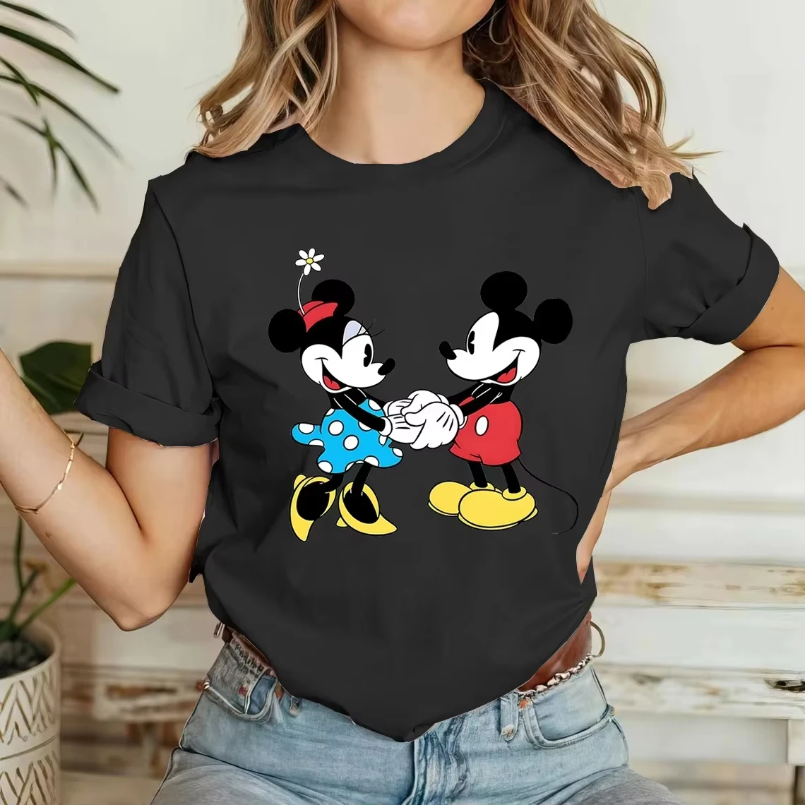 

Kawaii футболка с короткими рукавами Disney с Микки и Минни Маус, удобный стильный элегантный топ, рубашка для домашней вечеринки и кемпинга, топы
