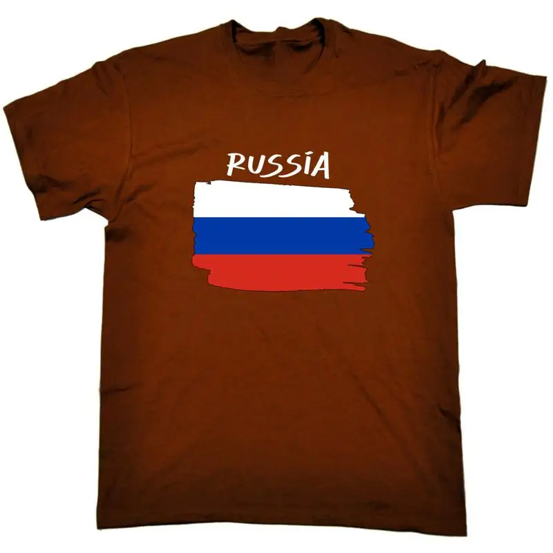 

Спортивная мужская футболка с флагом России, поддерживающая национальность