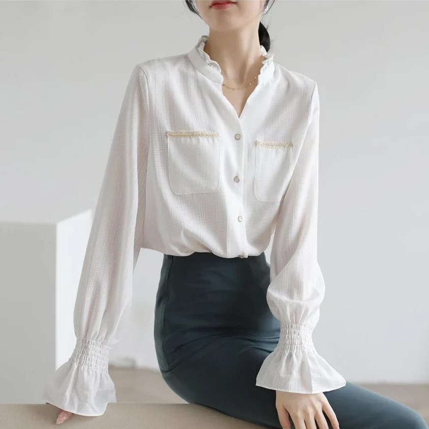 

Flare Sleeve Shirts Women Pockets V-neck Leisure Tender All-match College French Style Patchwork Autumn New Female Simple Cozy