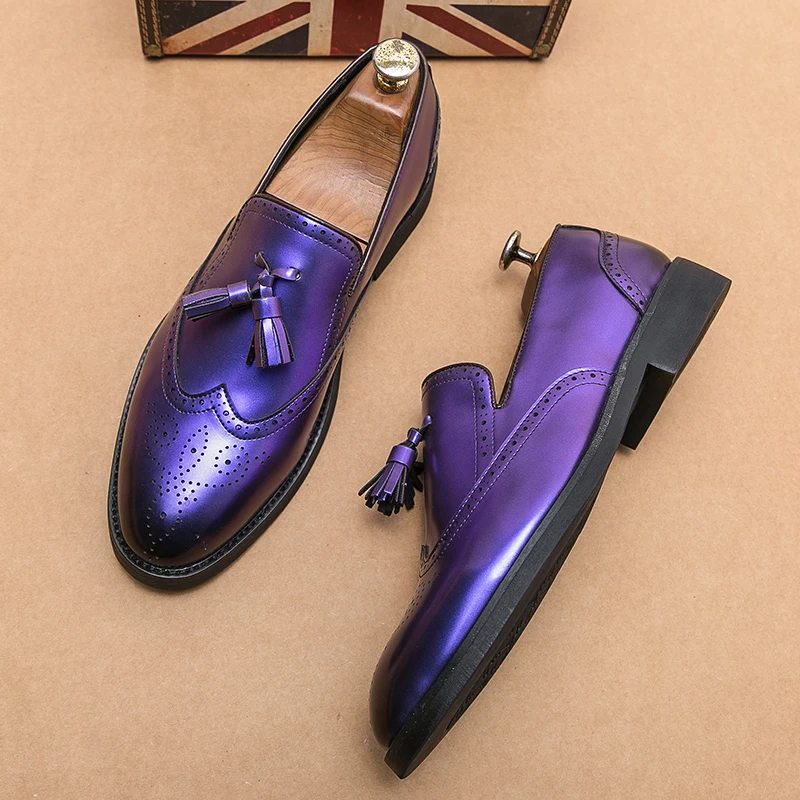 

Hot Sale Fashion Purple Formal Dress Shoes Men Luxury Leather Brogue Shoes Men Designer Tassel Loafers Men Party Wedding Shoes