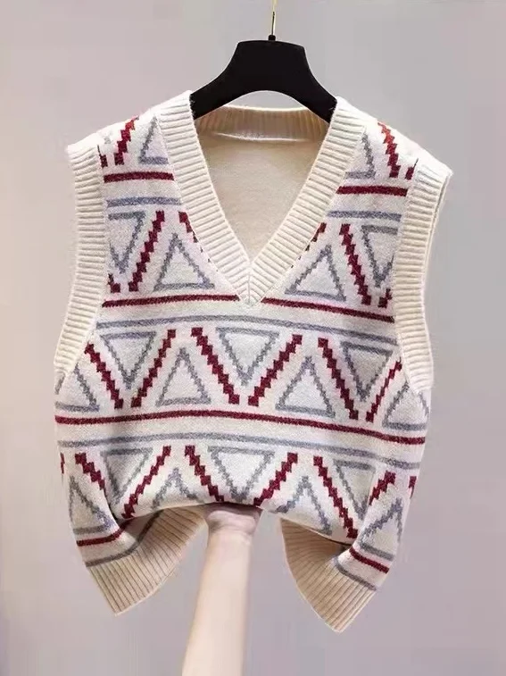 

Loose Women's Knitted Wool Vest Brand Button Spring Autumn V-ne Outerwear Casual Comfortable Breathable Stripe Pattern