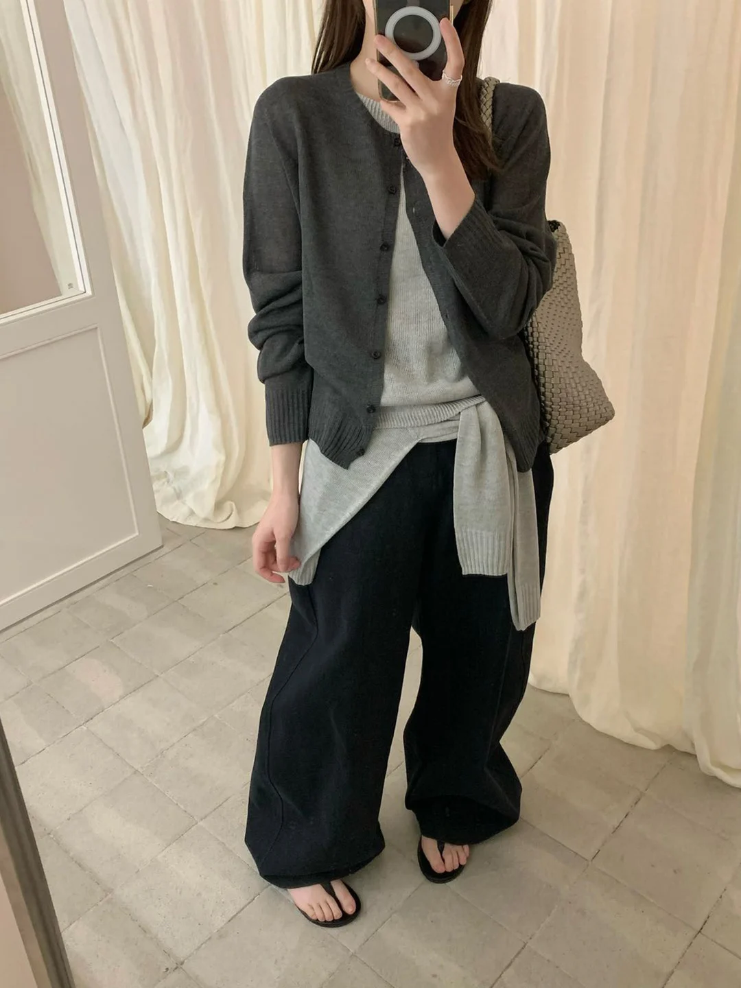 

Korean Style Knitted Open Cardigan Women's Pure Color round Neck Straight Tube Slimming Outerwear Spring 2026 Fashion Elegant