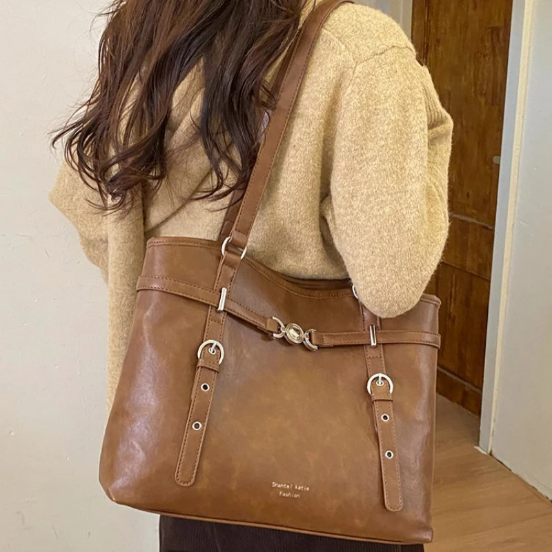 

Повседневная винтажная сумка-тоут CEEKAY, легкая сумка через плечо, вместительная женская сумка на каждый день с милым брелоком в виде медведя