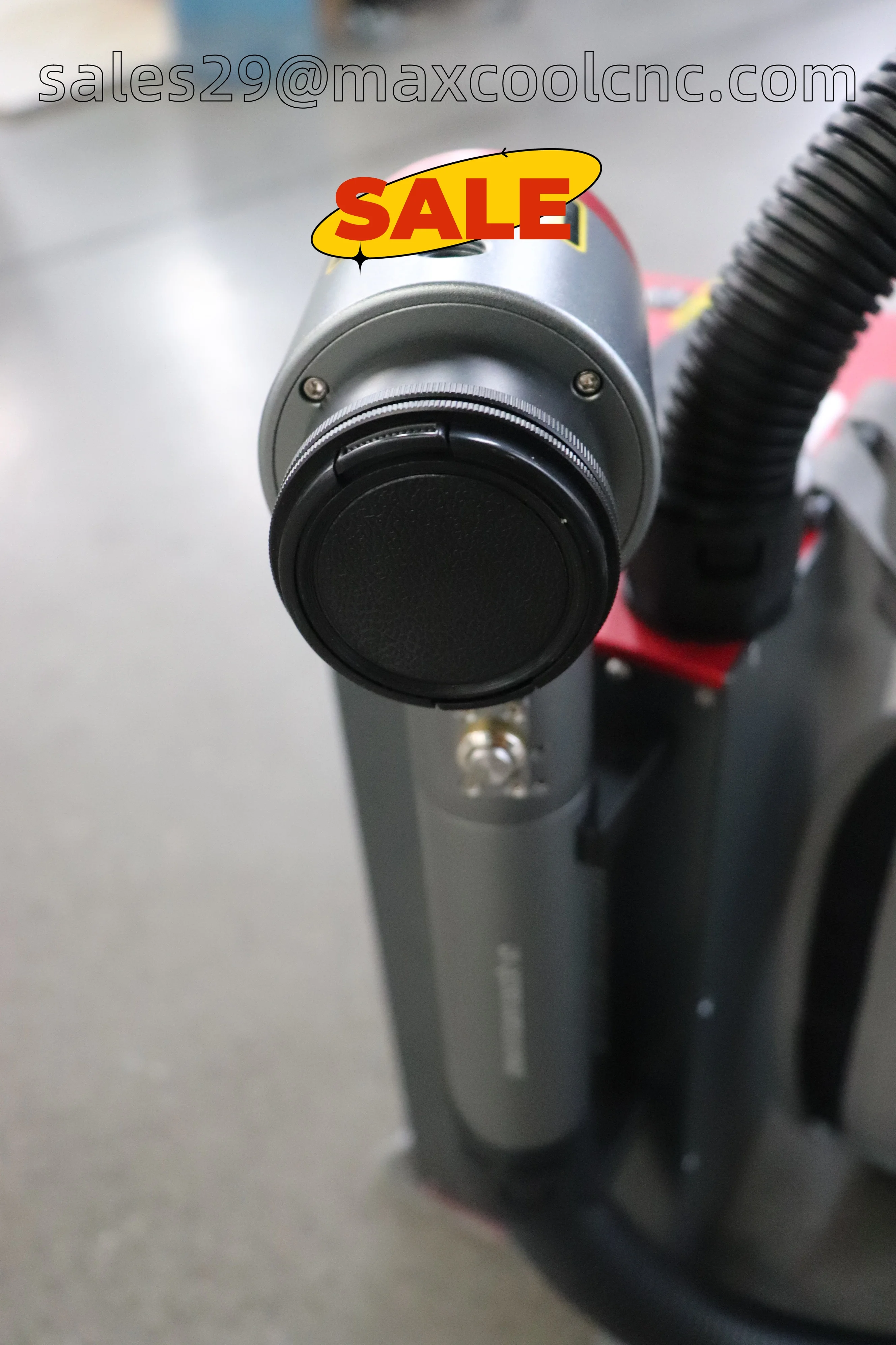 Precise Mini Cleaner cnc Laser machinery On-site clean Paint rust coating removal Backpack Laser cleaning machines for wood