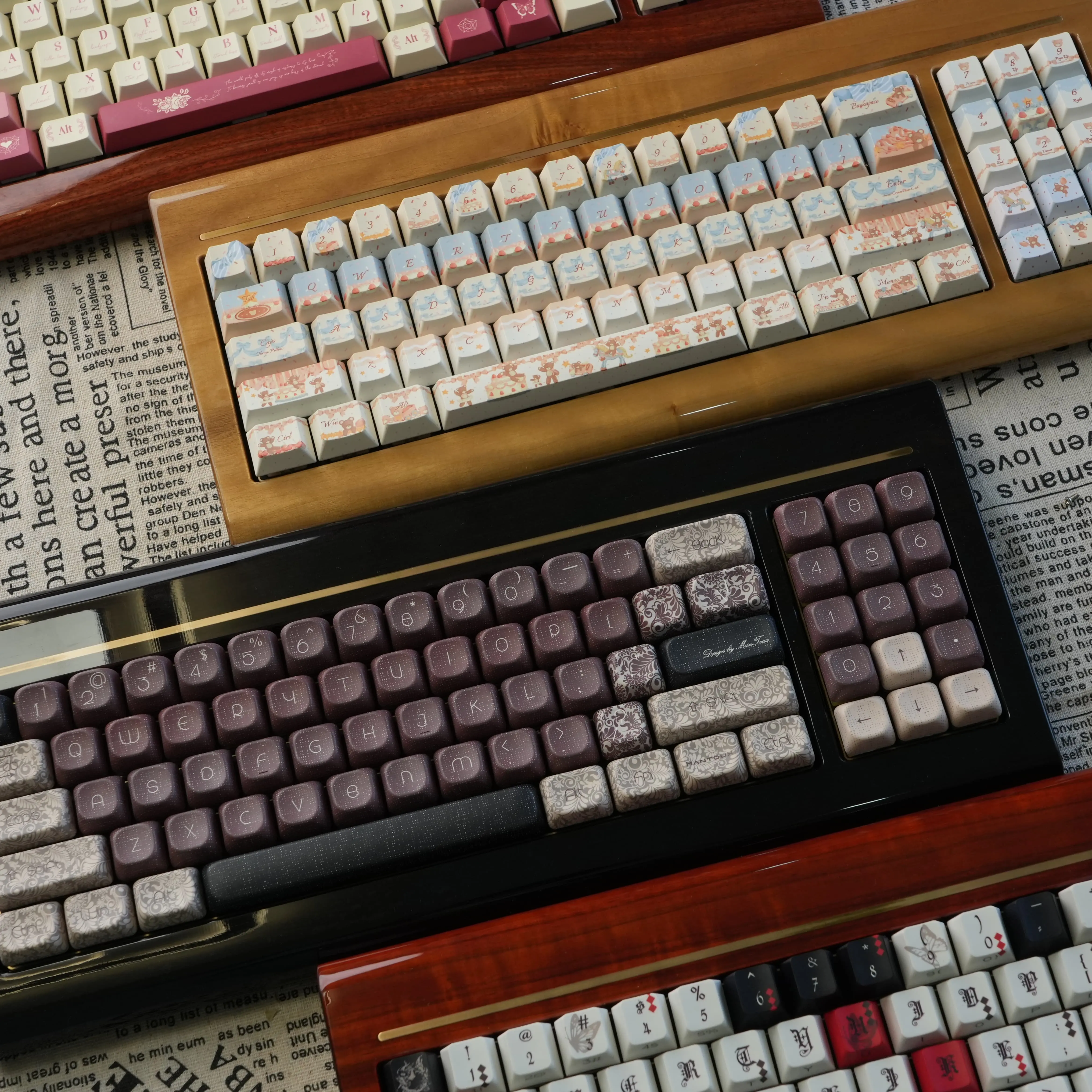 TBM70 Solid Wood Mechanical Keyboard Kit Custom Black Walnut Single Mode Hot Swap Walnut Wood Retro Gaming Mechanical Keyboard