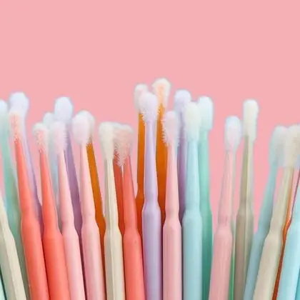 

100PCS Dentistry Materials Disposable Micro Brushes Applicator Colorful Brush Oral Care Eyelash Extension Cleaning Swabs Makeup