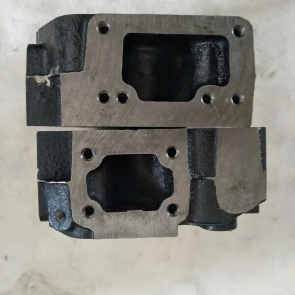 Engine parts cylinder heads for engines are available in stock