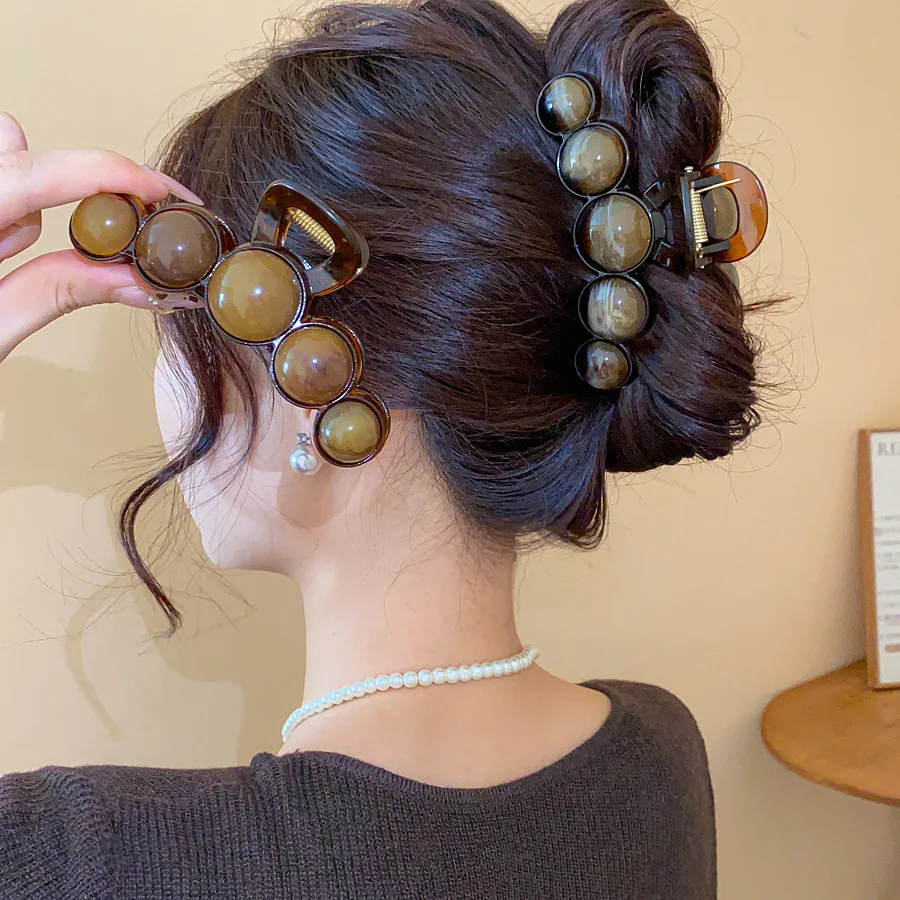 1 Stück Modische Perlen-Haarspange, Große Schlichte Elegante Acryl-Haarklammer für Alltag und Outfit-Compliment, Haaraccessoire – Detail 3