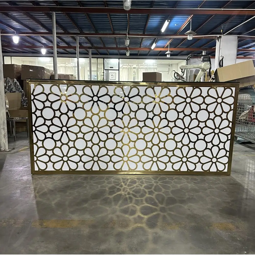 Customized Wedding Furniture Bar Table Glass Top Stainless Steel Frame Restaurant bar Counter Table for Sale