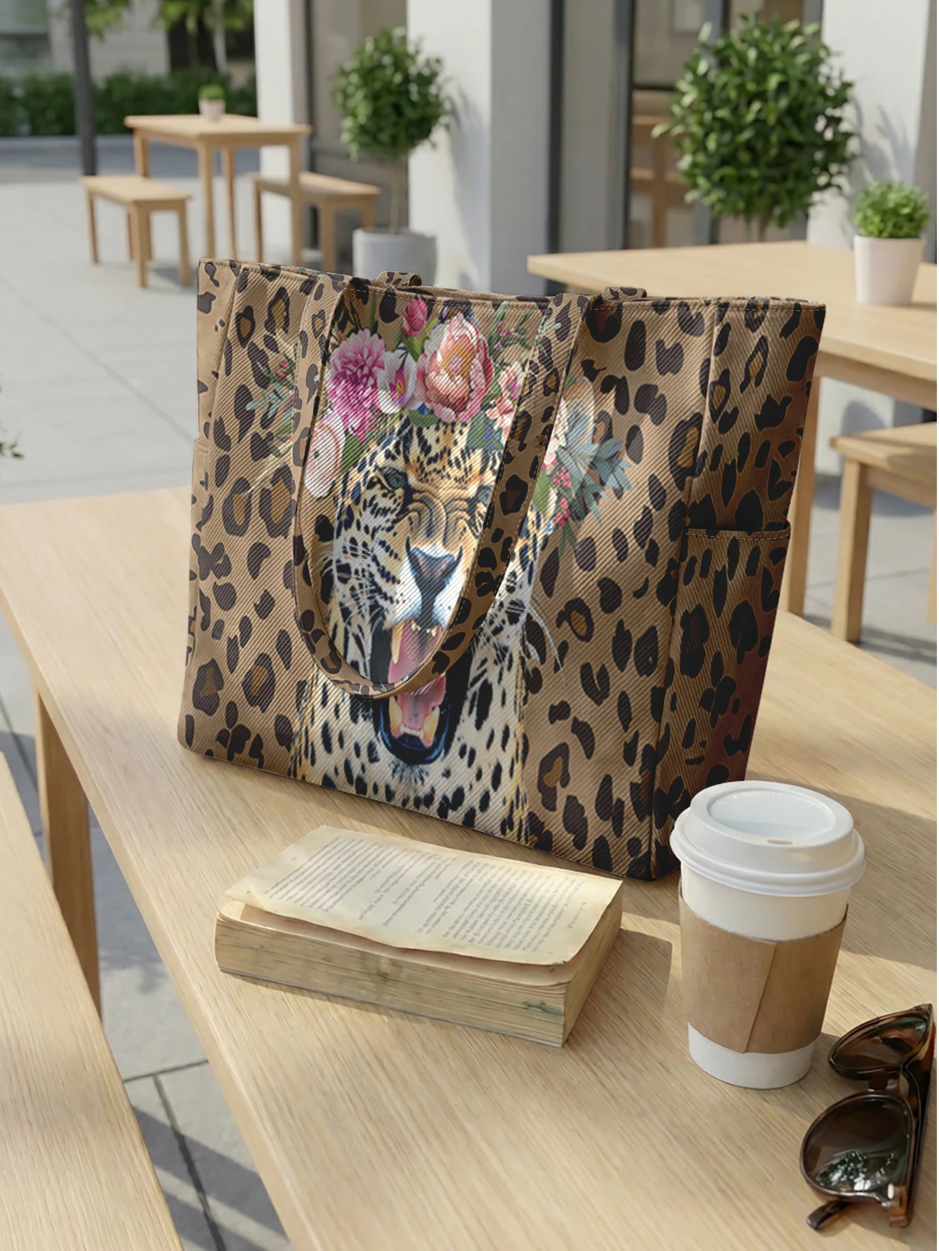 Leopard print large capacity women's handbag, canvas shoulder bag, casual commuting shopping bag