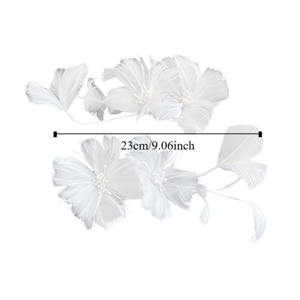 Squisito ed elegante copricapo da sposa dolce piuma bianca fotografia fascia stile francese velo accessori per capelli da sposa donna