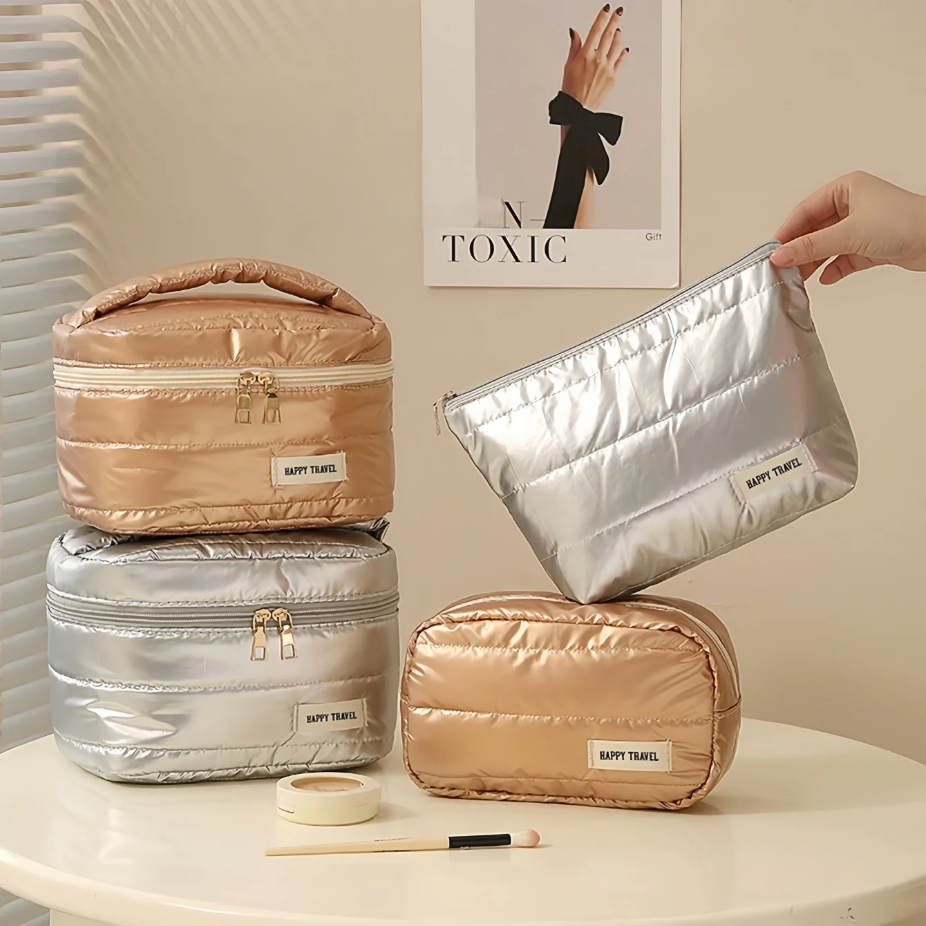 Travel Makeup Bag, Large Capacity Cosmetic Bags for Women, Portable Waterproof Toiletry Bag Makeup Organizer Bag with Handle