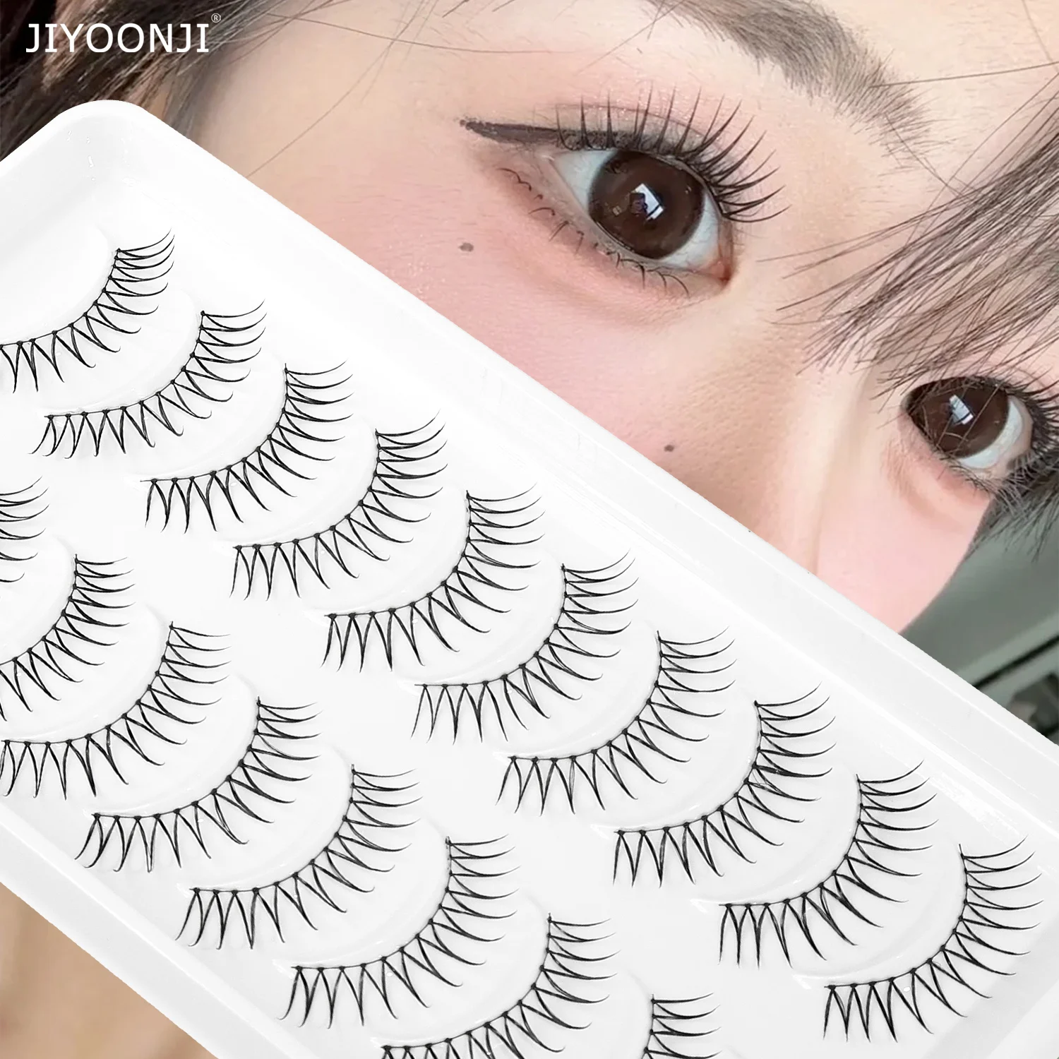 10 Pairs of U-Shaped Female Idol False Eyelashes with Distinct Strands, Ultra-Natural Idol Lashes with a Clear and Natural Makeup Look, Thick and Natural Style, Beginner-Friendly, Professional Makeup Artist Use