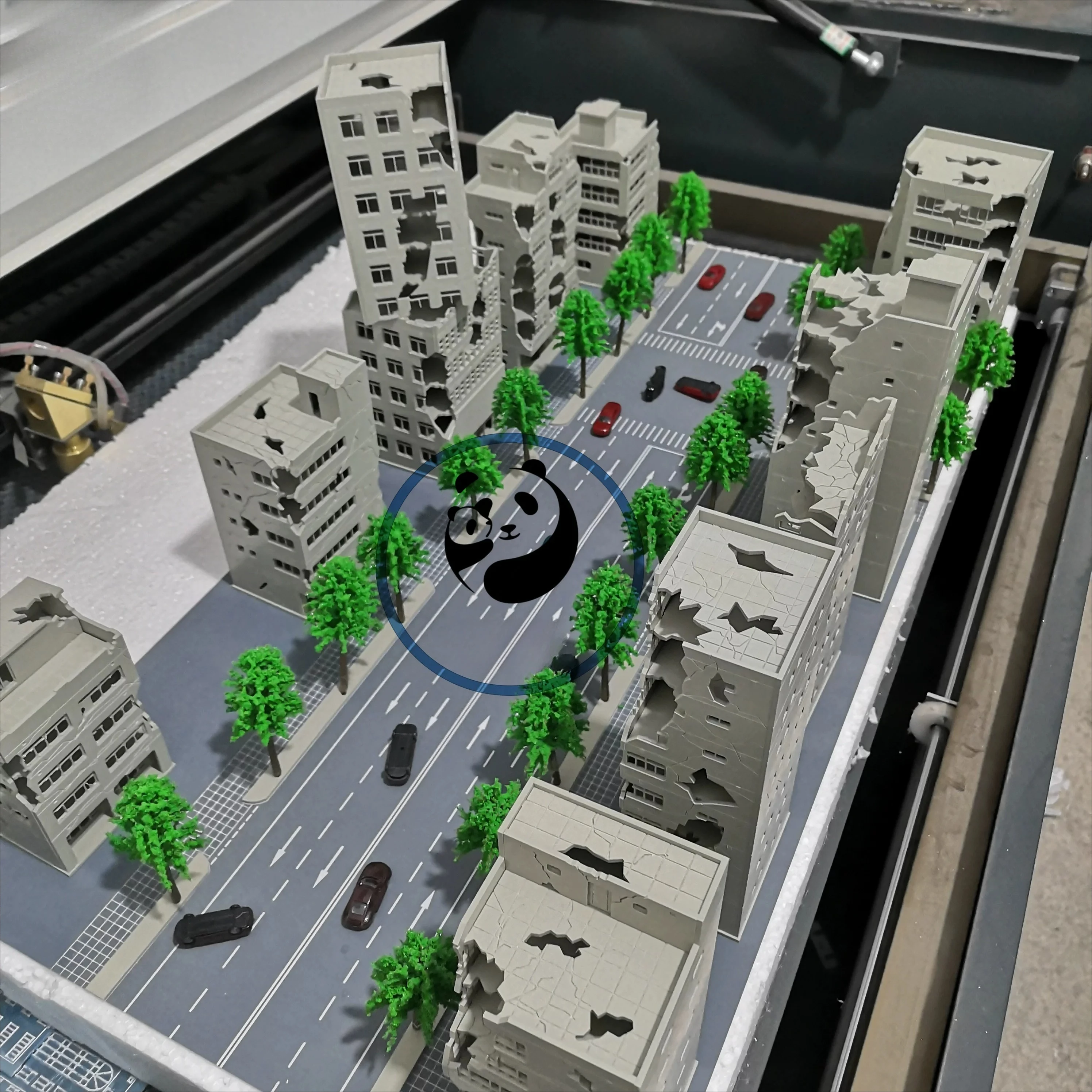 1:144  1:150 Battle Damaged City High-rise Building Assembly Model Diy Outland Railway City War-Damaged Building Scene Diorama