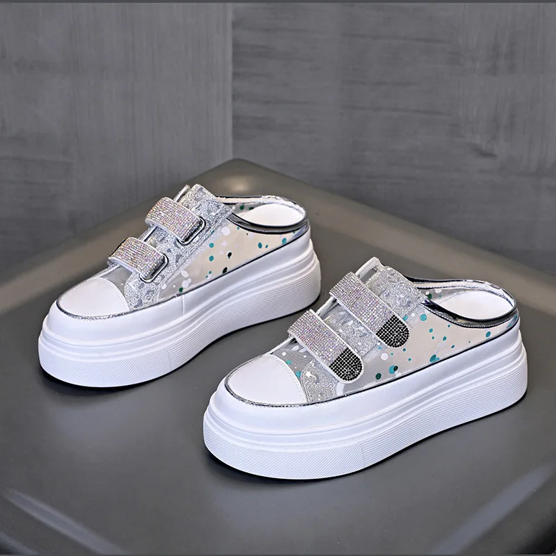 أحذية عالية الجودة نصف النعال الصيف سميكة سوليد تو قبعة الصنادل النعال العصرية للنساء ملابس خارجية الانزلاق على أحذية رياضية