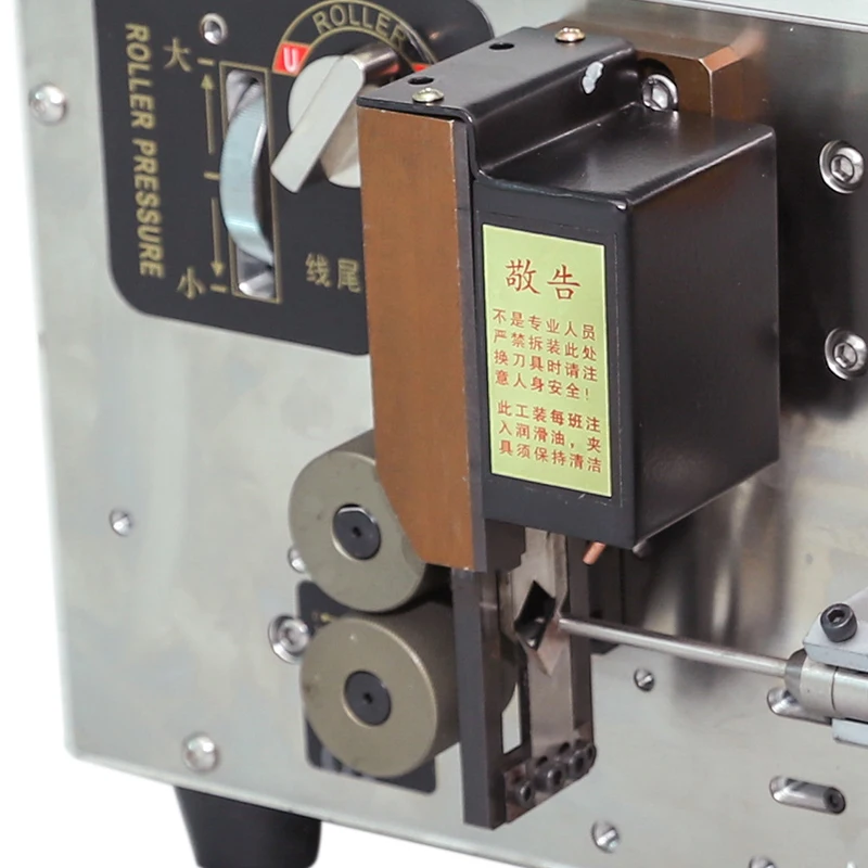 

HC-515A (Automatic Precise Low-cost Machine for Round Wire Processing up to 3mm2)