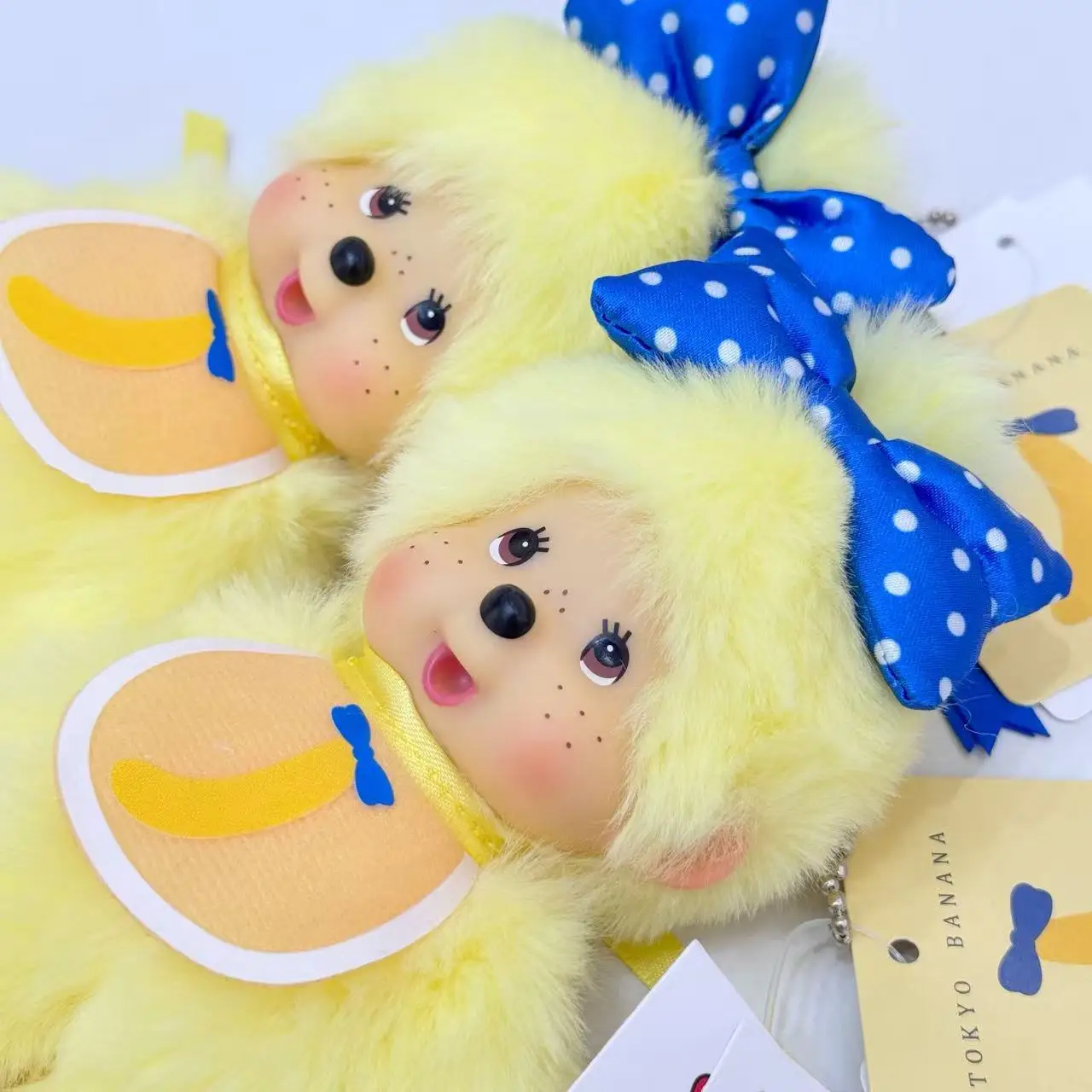 Cute banana-shaped Monchichi plush keychain 15 cm couple hanging decoration item soft rubber doll video game toy view 4