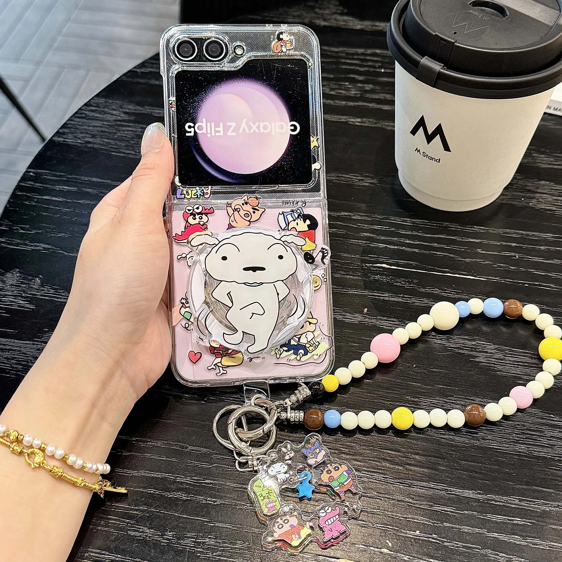 مجموعة من ثلاث قطع للتلوين شين تشان كارتون لطيف نمط شل قوس مع الحبل سامسونج غالاكسي ل Z Flip 7 Z Flip 6 Z Flip 5