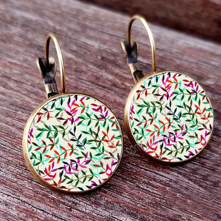 2023 lovely Mosaic Pattern Women\'s Earrings Abstract Women\'s Jewelry Glass Cabochon Stud Earring