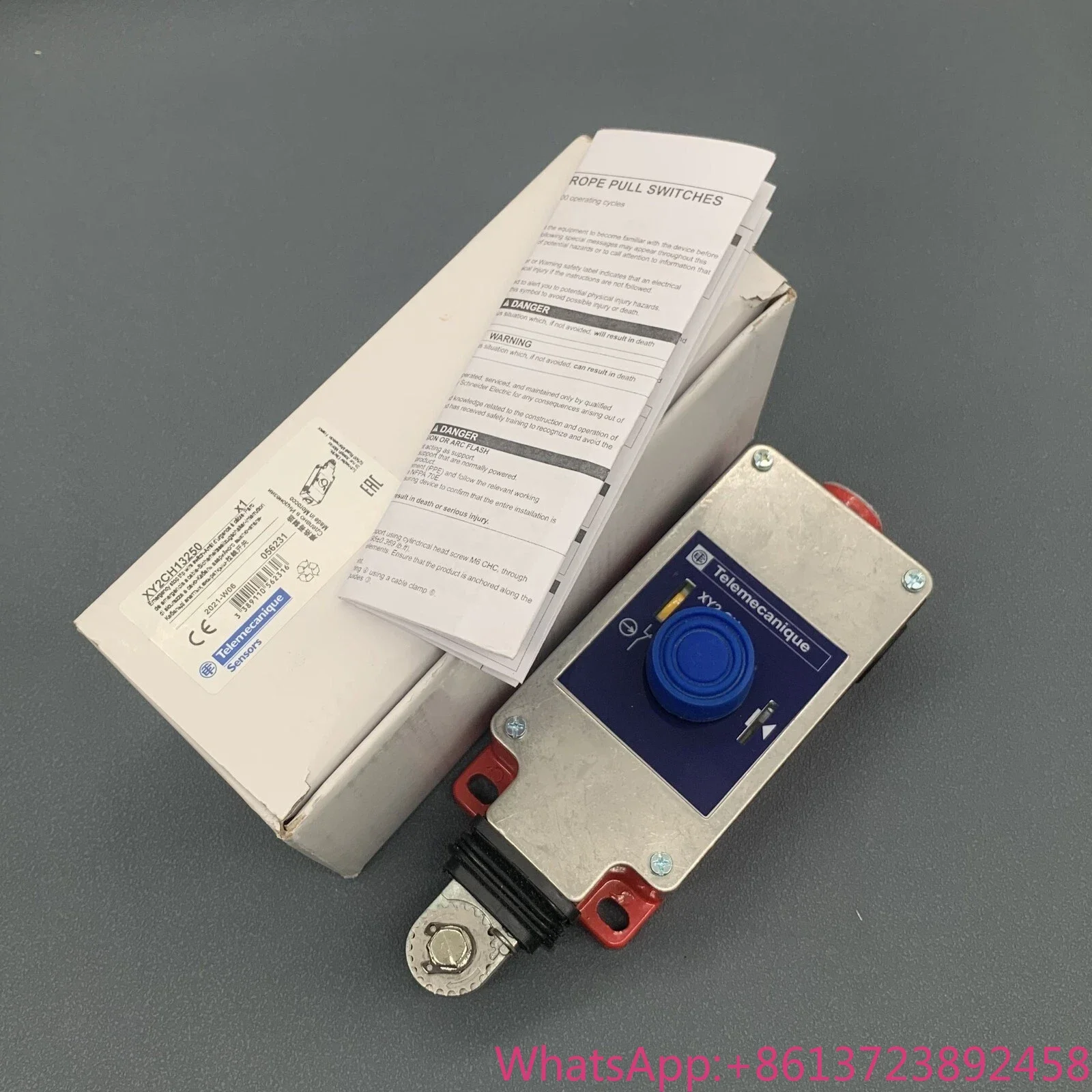 

XY2CH13250 Тросовый выключатель аварийной остановки с фиксацией