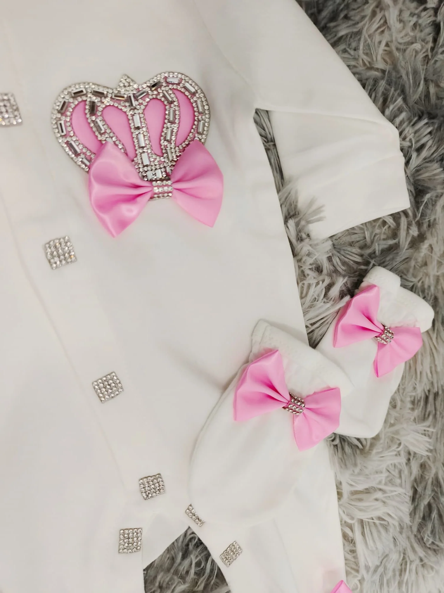 Baby Girl Christening Baptism Outfit Newborn 0-9 Months 3Pcs White Hot Pink Satin Bow Crown Formal Luxury Princess Clothes
