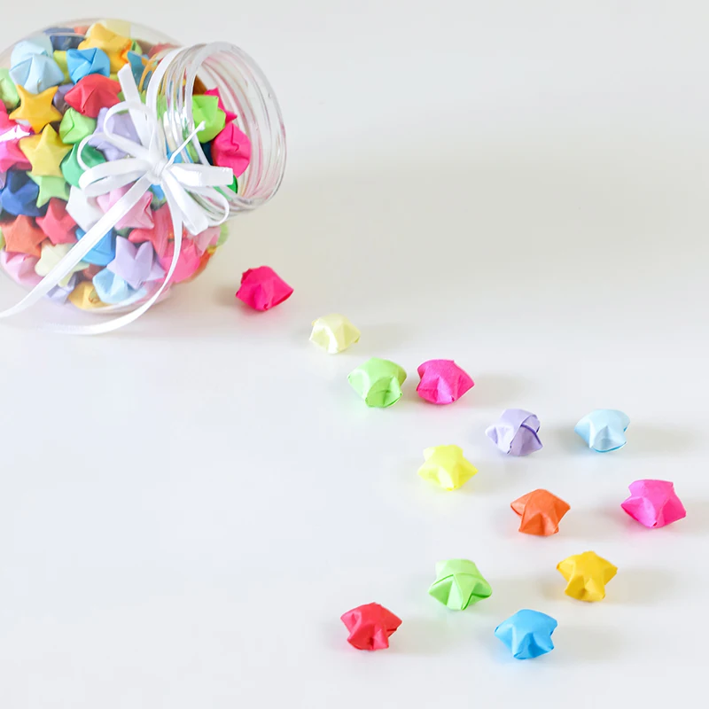 540 Lembar/Paket Kertas Bintang Warna-warni DIY Kertas Origami Lipat Bintang Keberuntungan Berwarna Pelangi Dua Sisi Bergradasi Warna Kerajinan ZYF