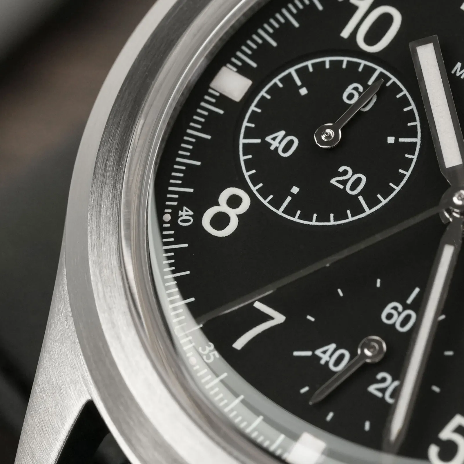 Thumbnail 3 - #96 Cheap Slim Quartz Watches Worth Buying