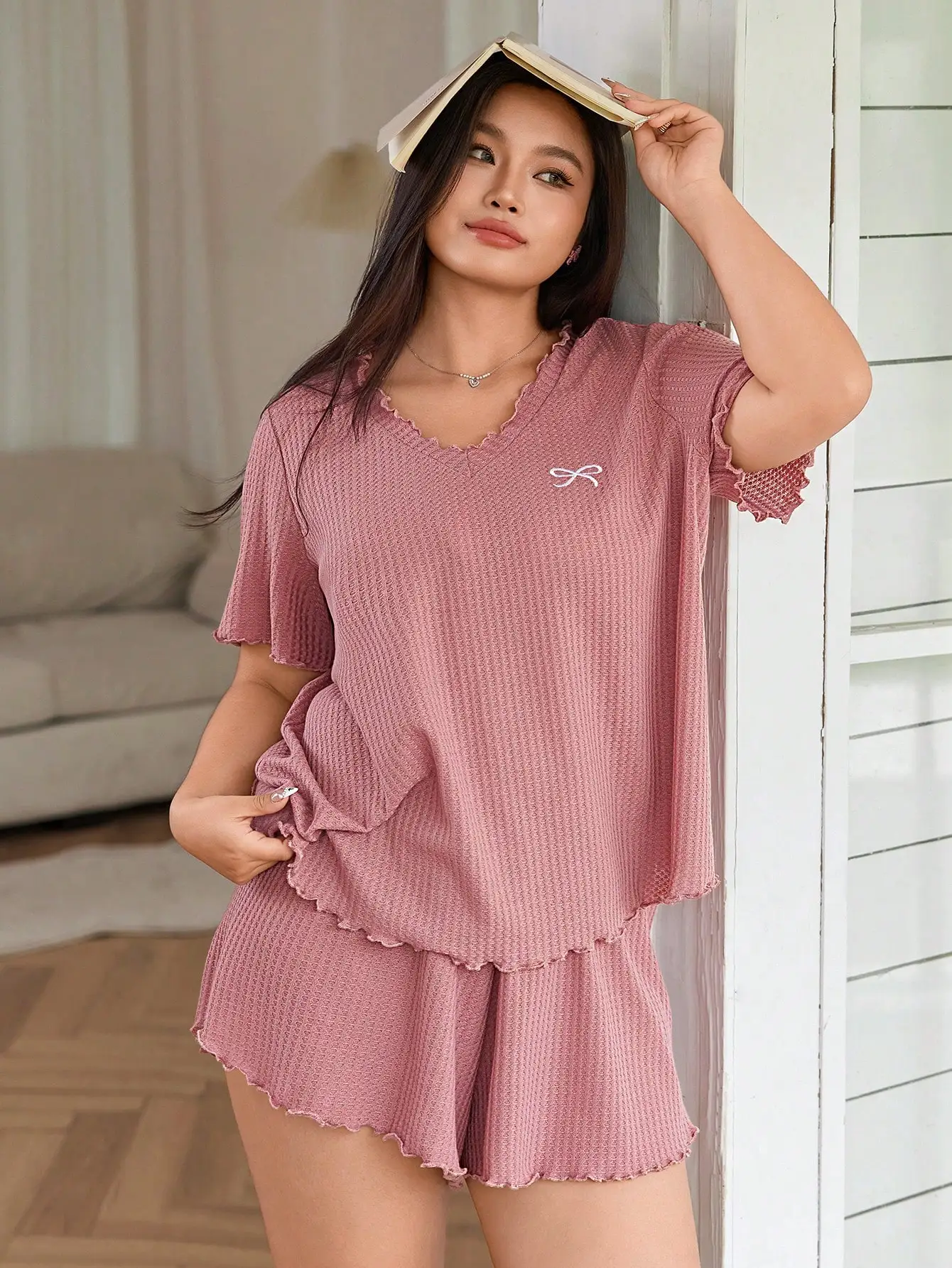 

Pink Waffle Knit V-Neck Ruffle Trim Pajama Set with Bow Embroidery