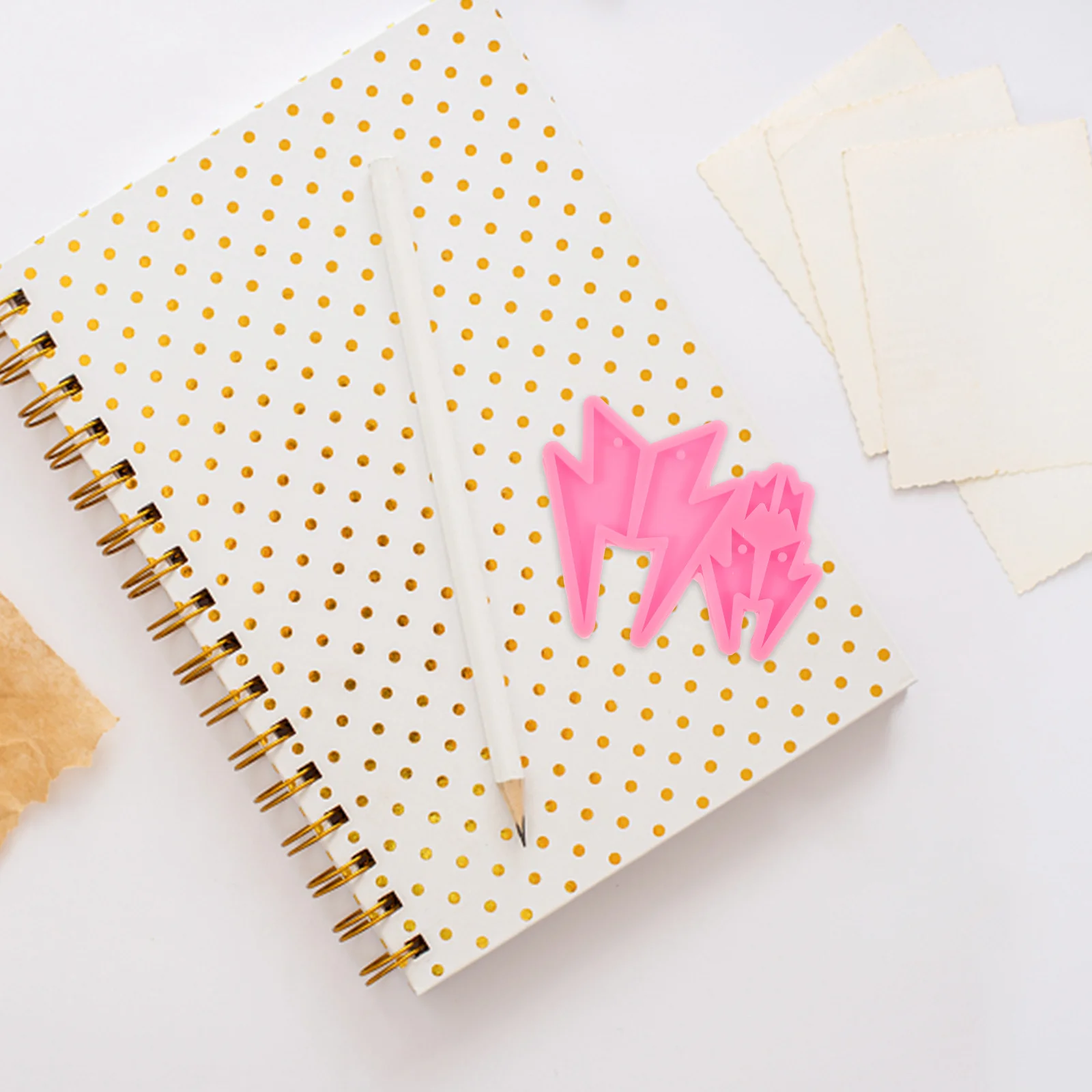 

Silicone Earring Mold DIY Jewelry Pendant Casting Mold Reusable Non-Stick Resin Craft Molds for Hanging Adornment