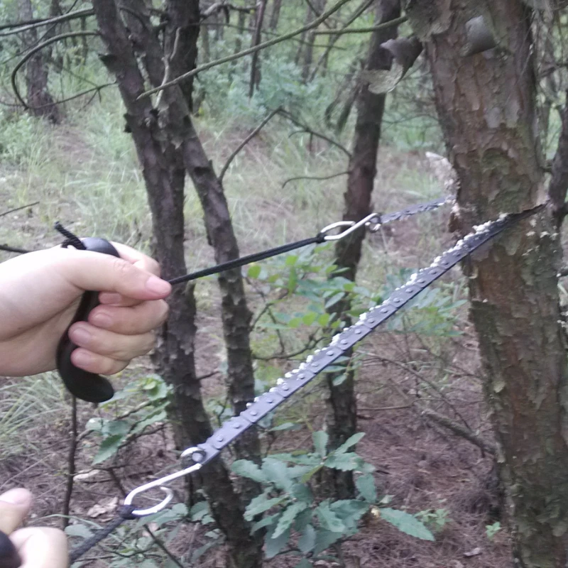 Portable Chain Saw Survival Tool for Camping and Hunting with Steel Wire and Pocket Gear