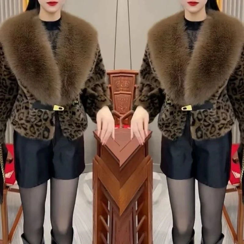 

Women Warm Fur Collar Coat Leopard Print Short Coats Jacket Streetwear V Neck Y2k High Waist Thick Jackets Lady Elegant Winter