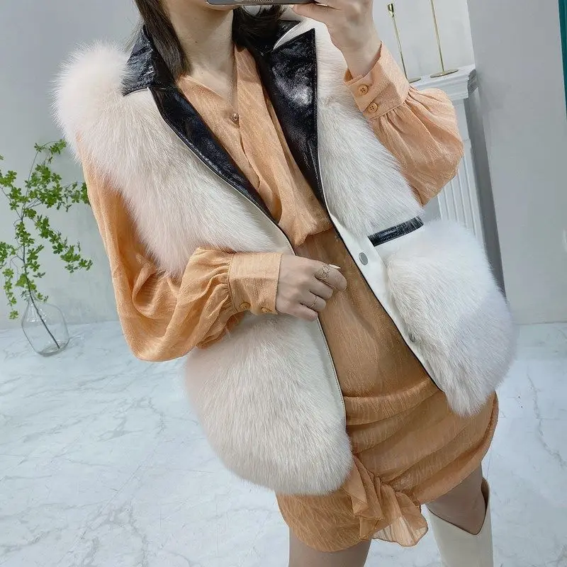 

2023 Women Autumn Winter Fashion Imitation Fox Fur Vest Female Slim Fit Warm Vest Ladies Short Casual Faux Fur Waistcoat Y466